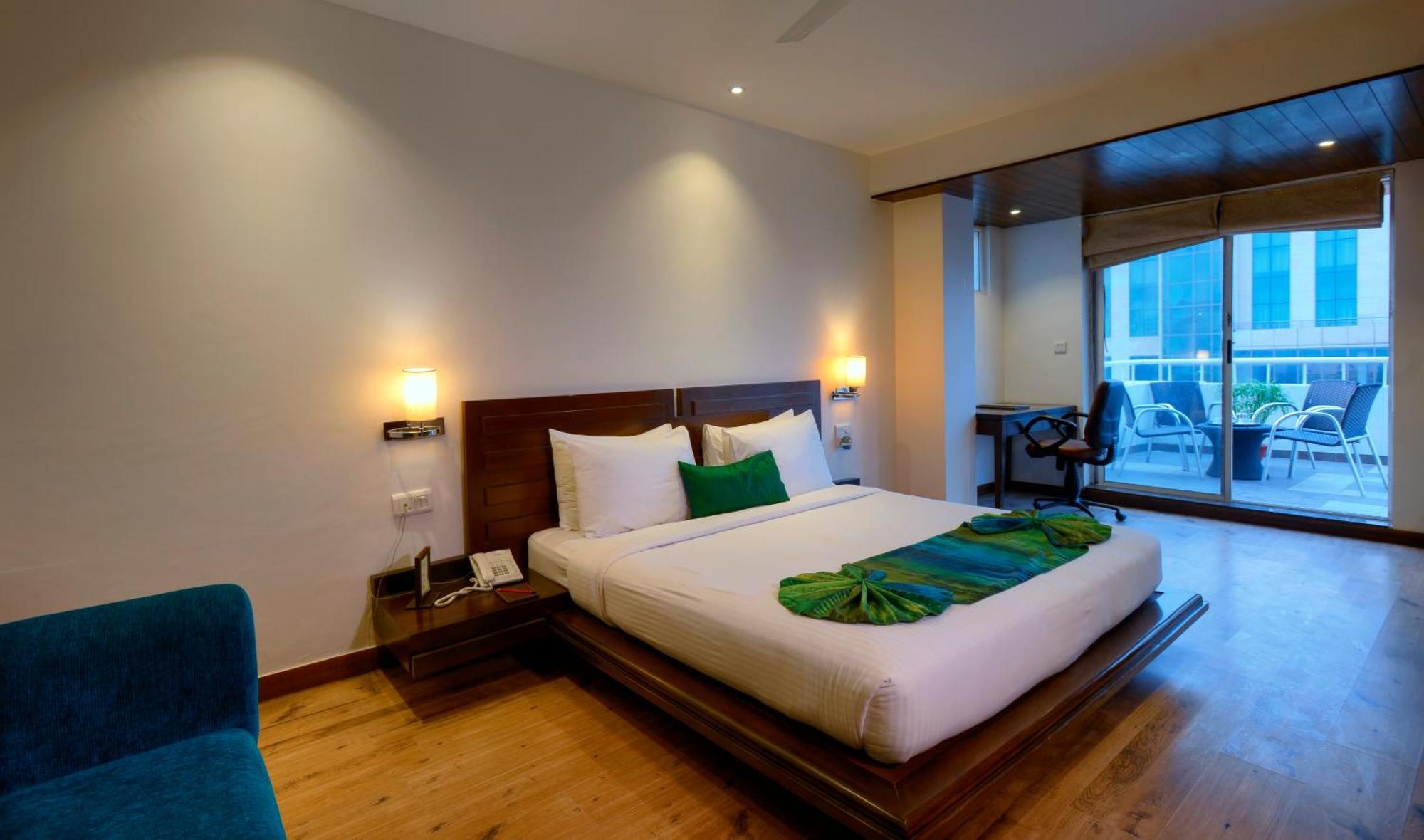 Treehouse Hotel Club & Spa Dhāruhera Екстериор снимка
